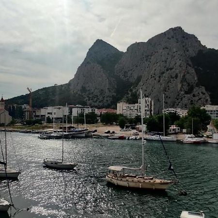 Barakokula Appartement Omiš Buitenkant foto