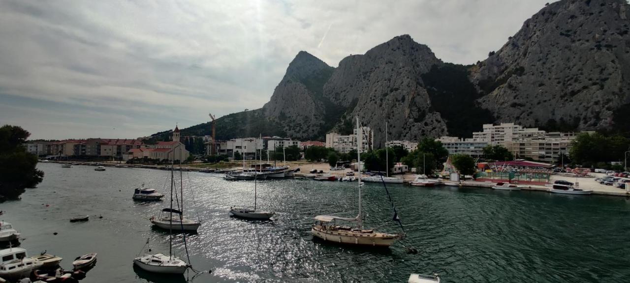 Barakokula Appartement Omiš Buitenkant foto